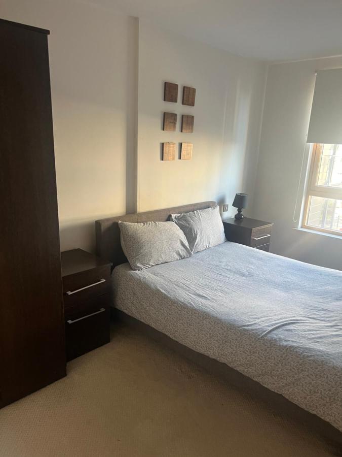 Clarance Docks Apartment リーズ エクステリア 写真