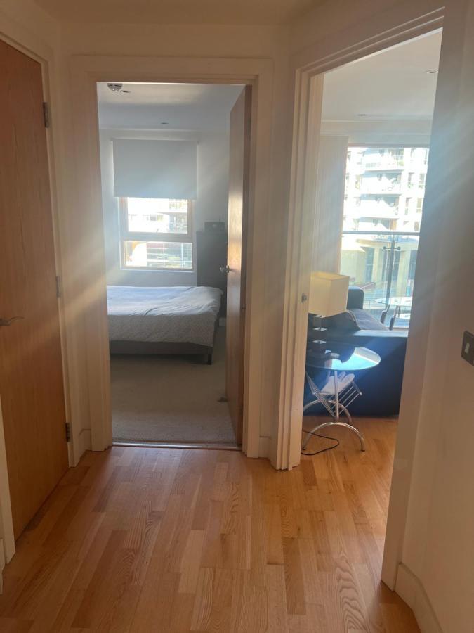 Clarance Docks Apartment リーズ エクステリア 写真