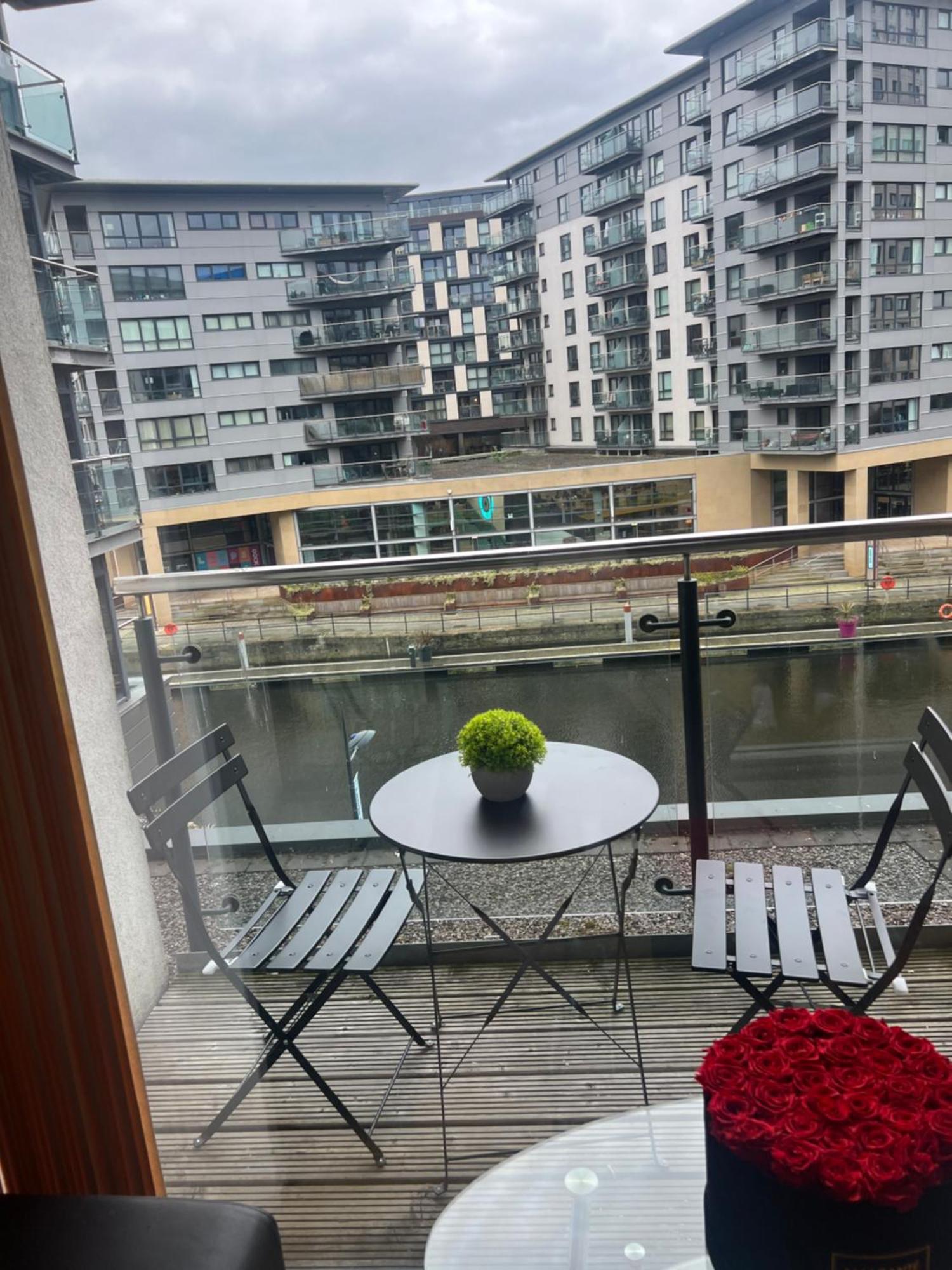 Clarance Docks Apartment リーズ エクステリア 写真